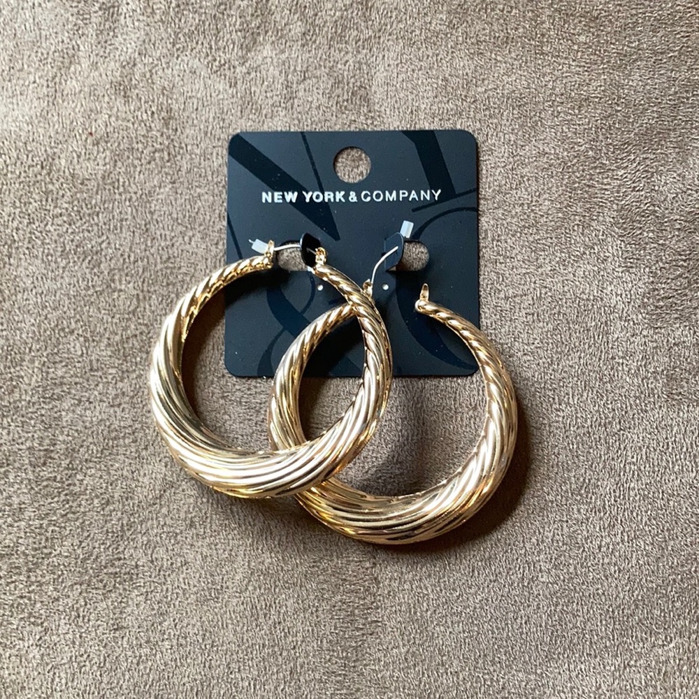 New York and company large hoop earrings